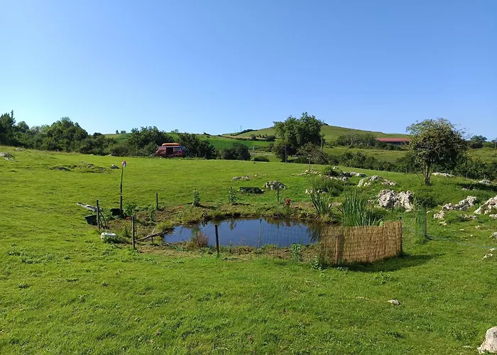 Hostal Surfhousegerra