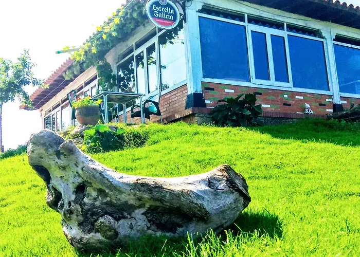 Hostel Surfhousegerra